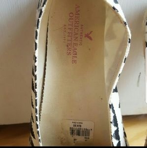 American Eagle Outfitters Shoes - Cute canvas slide on shoes American Eagle Outfitters Shoes - Cute canvas slide on shoes